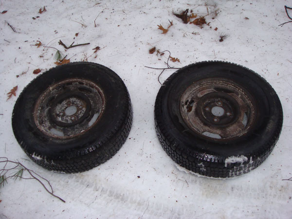 Mustang Snow Tire Photos